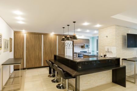 5_photo/94dce405cb.3e837fa98be3ad59-ATLAS-b63ee793-1299-497a-b357-ae9f4a3ffdd1.jpg de apartamento à venda com 4 quartos, 233m² em São Francisco, Curitiba