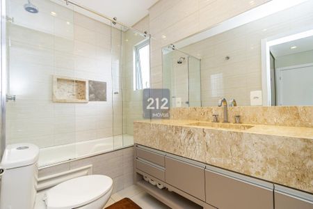 6_photo/94dce405cb.6b0dd0b72cb3f11a-ATLAS-149c09d9-aad3-4276-8b78-ef4007eb9c92.jpg de apartamento à venda com 2 quartos, 202m² em São Francisco, Curitiba