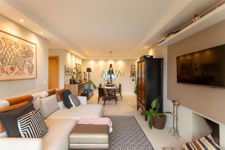 6_photo/94dce405cb.9fe11034ad7b2fb7-ATLAS-ca9b84f4-6b62-4b9e-9aba-e65f1ceba530.jpg de apartamento à venda com 3 quartos, 125m² em São Francisco, Curitiba