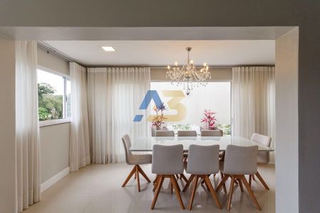 5_photo/94dce40621.1aa5b8f538f3adaf-ATLAS-8b81d9b6-1fa9-43d0-940c-ee9e626e7ce9.jpg de apartamento à venda com 2 quartos, 116m² em São Francisco, Curitiba