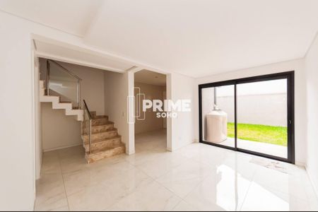 8_photo/94dce406cb.f5994e8b2021a887-ATLAS-c31b98b6-1bdd-4ef5-a2df-d0f89a001a45.jpg de casa à venda com 3 quartos, 139m² em São Francisco, Curitiba