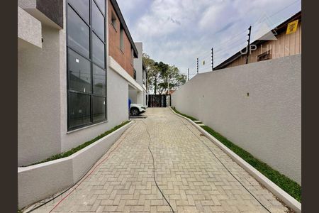 50_photo/94dce406cf.0e64d75f6b29b2b4-ATLAS-4c516980-5f76-4f5f-acdd-c270df610dc7.jpg de casa à venda com 3 quartos, 158m² em Mercês, Curitiba