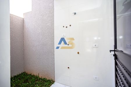 10_photo/94dce406cf.ba3e4f1a03d92c8a-ATLAS-4a576dec-d7de-4630-a6af-f298540b82ce.jpg de casa à venda com 3 quartos, 163m² em Mercês, Curitiba