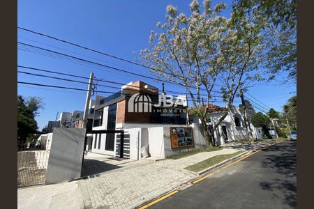 4_photo/94dce406d1.470e3b4ecc8ee2ef-ATLAS-0ae25987-b07b-44f9-acc9-a3d8cca5cc01.jpg de casa à venda com 0 quarto, 163m² em Mercês, Curitiba