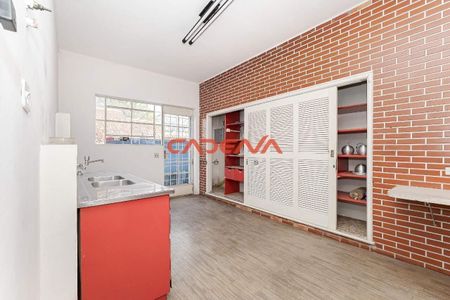 9_photo/94dce4073f.f38e38137a2159e3-ATLAS-42c3e9fb-1bbb-4091-8877-ad17d2fb35fa.jpg de casa à venda com 4 quartos, 297m² em Mercês, Curitiba