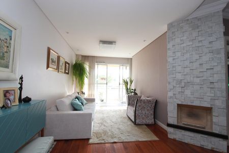 12_photo/94dce407bd.f861ecc718bdcbd7-ATLAS-d1e6e8a9-d979-4553-930c-c072c740d738.jpg de apartamento à venda com 3 quartos, 140m² em Mercês, Curitiba