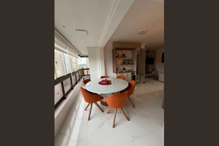 3_photo/94dce407fb.f7b46fd9919be053-ATLAS-1df85da4-f2ae-419d-b42f-e70f81307e88.jpg de apartamento à venda com 2 quartos, 142m² em Mercês, Curitiba