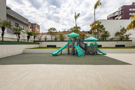 6_photo/94dce40823.34240a1a82de5a06-ATLAS-db6c7c40-76da-4db4-9f8f-e8ce45c58363.jpg de apartamento à venda com 3 quartos, 278m² em Mercês, Curitiba