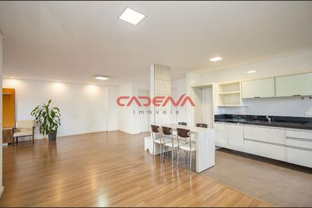 4_photo/94dce4082d.4a54a812a85c2a69-ATLAS-7dcc4bb2-06bd-4d63-9af9-cda7c0e226e4.jpg de apartamento à venda com 3 quartos, 149m² em Centro, Curitiba