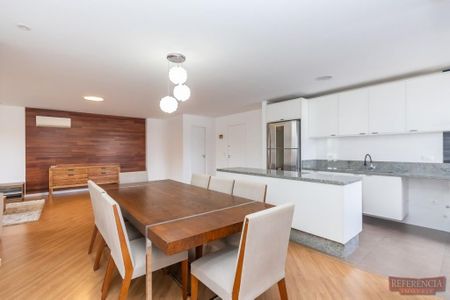 9_photo/94dce4082d.4a54a812a85c2a69-ATLAS-d48a1b35-09e6-4f58-82a2-cc5b43ab4e71.jpg de apartamento para alugar com 3 quartos, 150m² em Centro, Curitiba