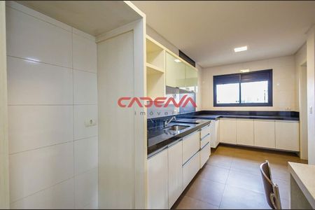 7_photo/94dce4082d.4a54a812a85c2a69-ATLAS-dffa62b9-ec26-46a7-9dae-e459dd11807d.jpg de apartamento à venda com 3 quartos, 149m² em Centro, Curitiba