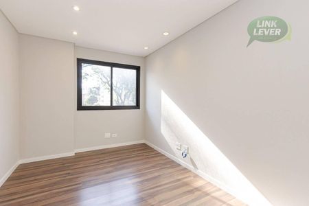 19_photo/94dce4082d.9e95a14b71ddd06e-ATLAS-9eb56ecc-f73a-48e5-b67e-c74781e46f82.jpg de apartamento à venda com 3 quartos, 155m² em Centro, Curitiba