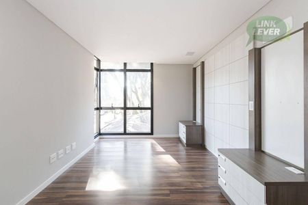 13_photo/94dce4082d.9e95a14b71ddd06e-ATLAS-a3c573a2-22c6-4bbe-9727-4b53d0345322.jpg de apartamento à venda com 3 quartos, 155m² em Centro, Curitiba