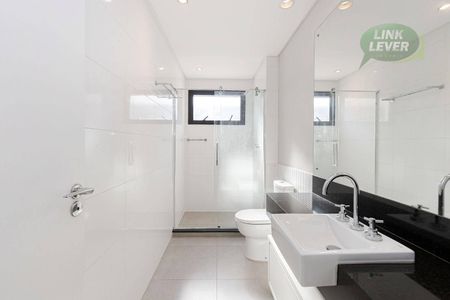 25_photo/94dce4082d.9e95a14b71ddd06e-ATLAS-ed882fbb-9131-4e29-88f0-76a2e083017b.jpg de apartamento à venda com 3 quartos, 155m² em Centro, Curitiba