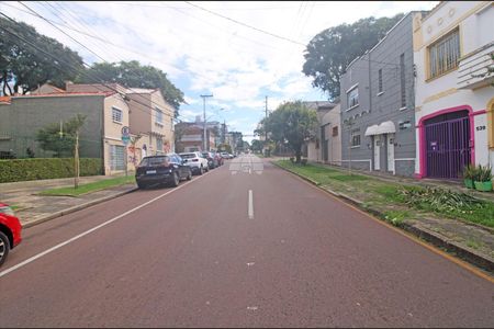 2_photo/94dce4084b.fdbce9794dae1e54-ATLAS-020e7d6e-a2c7-4769-82c6-d7d81e14db15.jpg de casa para alugar com 0 quarto, 240m² em Mercês, Curitiba