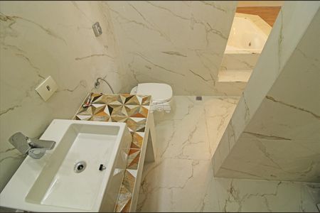 26_photo/94dce4084b.fdbce9794dae1e54-ATLAS-7916d3f2-1c73-4b3d-ac8b-9e02f89e7d9b.jpg de casa para alugar com 0 quarto, 240m² em Mercês, Curitiba