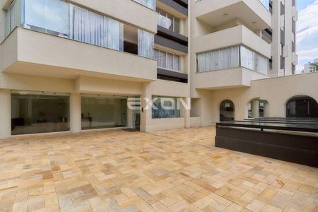 37_photo/94dce4085d.c4a86b3c211625c7-ATLAS-ee618a24-8703-4efb-ba0a-43be3dc294d0.jpg de apartamento à venda com 3 quartos, 161m² em Mercês, Curitiba