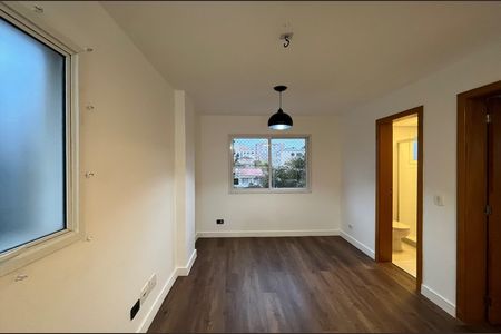 12_photo/94dce408fd.d2040bd20ba0820d-ATLAS-ba10a19b-e4f3-4dd5-8f68-9391f696bc30.jpg de apartamento para alugar com 1 quarto, 39m² em Mercês, Curitiba