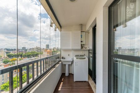 10_photo/94dce4093f.0270f02f0b4c83e3-ATLAS-86a1f6b6-e1d2-4a3a-ab10-c2ed439d7251.jpg de apartamento para alugar com 2 quartos, 62m² em Mercês, Curitiba