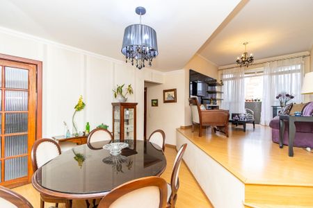 2_photo/94dce409bd.d8e37e2abbbc1efe-ATLAS-13119e75-b05e-410b-9c94-7e4e66ce7380.jpg de apartamento à venda com 3 quartos, 95m² em Mercês, Curitiba