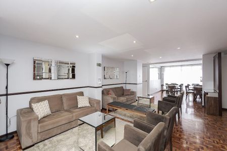 45_photo/94dce409bd.f7fe6dbefd3a263e-ATLAS-047e2230-a5bd-4c0a-9127-7bb51db5a3b6.jpg de apartamento à venda com 3 quartos, 95m² em Mercês, Curitiba