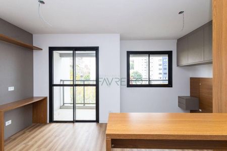 12_photo/94dce40a03.6dab91d44a59d054-ATLAS-a18ce9ee-624f-4f7e-b00d-6a7efaff302b.jpg de apartamento à venda com 1 quarto, 33m² em Mercês, Curitiba