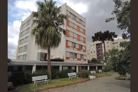 40_photo/94dce40a0d.a34c0f0bc16d1b71-ATLAS-64d18f95-510b-465f-b863-cee482e8bccd.jpg de apartamento para alugar com 3 quartos, 146m² em Centro, Curitiba