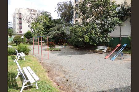 39_photo/94dce40a0d.a34c0f0bc16d1b71-ATLAS-87e3a80f-7b4d-46fd-9558-fbc5c9e8f05f.jpg de apartamento para alugar com 3 quartos, 146m² em Centro, Curitiba