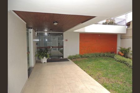 4_photo/94dce40a0d.a34c0f0bc16d1b71-ATLAS-c580318e-3022-406b-bf2a-82646d002e4e.jpg de apartamento para alugar com 3 quartos, 146m² em Centro, Curitiba