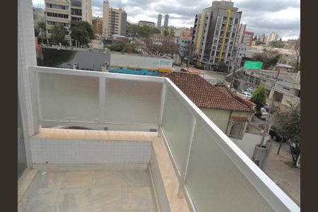 11_photo/94dce40a0d.a34c0f0bc16d1b71-ATLAS-ebfad4f8-3a29-4d10-95fb-22a03d709761.jpg de apartamento para alugar com 3 quartos, 146m² em Centro, Curitiba