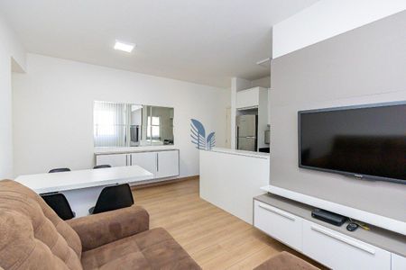 5_photo/94dce40a61.e8a0ff3923ec2af0-ATLAS-122fb68b-5ea0-41cb-87bb-4c6b81b8a331.jpg de apartamento à venda com 2 quartos, 57m² em Centro, Curitiba