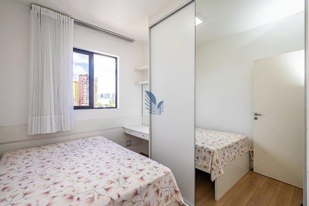 7_photo/94dce40a61.e8a0ff3923ec2af0-ATLAS-15954289-6dbc-4dd8-a06c-e8605a041b18.jpg de apartamento à venda com 2 quartos, 57m² em Centro, Curitiba