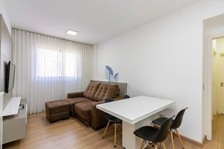 8_photo/94dce40a61.e8a0ff3923ec2af0-ATLAS-16539396-9bac-4514-9253-9e08e8a811d1.jpg de apartamento à venda com 2 quartos, 57m² em Centro, Curitiba