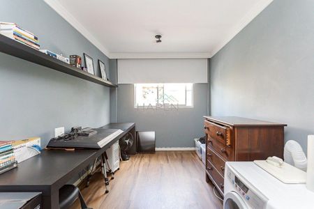 14_photo/94dce40a65.5b5cdc15c3d89a9d-ATLAS-8e347f6e-cc56-4312-adcd-4ef0797977f5.jpg de casa à venda com 4 quartos, 277m² em Mercês, Curitiba