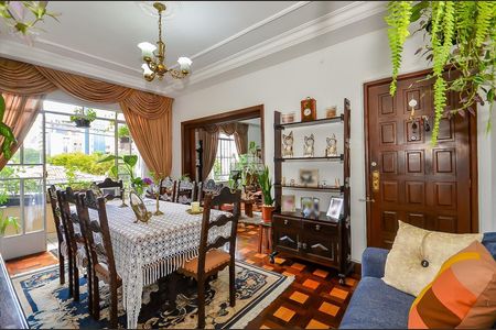 9_photo/94dce40a67.8ac2b1303997fbef-ATLAS-2c025476-7789-4b2d-955e-8f061b42e946.jpg de apartamento à venda com 3 quartos, 116m² em Centro, Curitiba