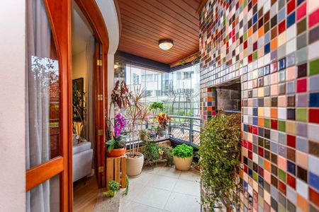 18_photo/94dce40a81.3a6046ad80cfc031-ATLAS-3d015e0e-55fe-4387-ac7e-bf6da331b7ad.jpg de apartamento à venda com 1 quarto, 75m² em Água Verde, Curitiba