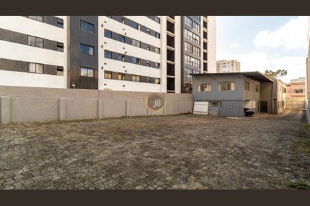 12_photo/94dce40a8b.b0a16b5cb4d36903-ATLAS-273dda40-616d-49d9-a30f-b184628f42e6.jpg de casa para alugar com 0 quarto, 388m² em Mercês, Curitiba