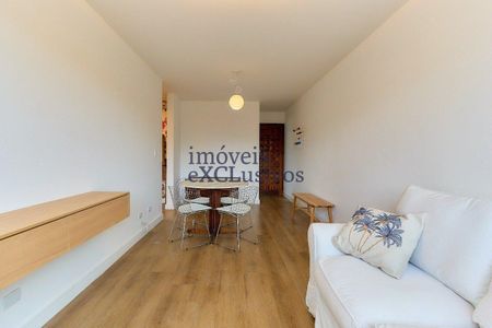 10_photo/94dce40a8d.b0a16b5cb4d36903-ATLAS-c0db1ccc-2a86-4c12-a3a1-1c34f070a549.jpg de apartamento para alugar com 1 quarto, 51m² em Centro, Curitiba