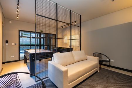 11_photo/94dce40aa1.69ff69849dda44c7-ATLAS-8a2c3354-dc4b-4d6f-bbac-703c3c4920c8.jpg de apartamento para alugar com 1 quarto, 20m² em Batel, Curitiba