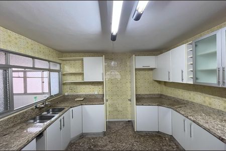 2_photo/94dce40aa9.e93f84c57416c34d-ATLAS-1735f080-38e0-48ec-b6a2-cc2d2233f026.jpg de apartamento para alugar com 3 quartos, 283m² em Batel, Curitiba