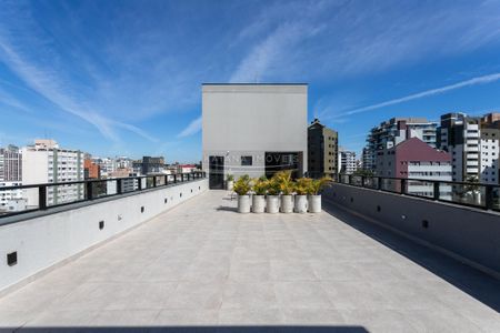 36_photo/94dce40aad.0e451808c92839e2-ATLAS-499541da-8196-4a32-b1a9-67f1249d7d85.jpg de kitnet/studio à venda com 1 quarto, 51m² em Centro, Curitiba