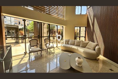 4_photo/94dce40ab5.2d3ac289e0c8b5b7-ATLAS-1251dcb4-095f-4837-9ead-94238d26a662.jpg de apartamento à venda com 4 quartos, 225m² em Centro, Curitiba