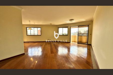 6_photo/94dce40ab5.2d3ac289e0c8b5b7-ATLAS-92518fdb-3ef1-4027-9165-f7ffb2a53f8f.jpg de apartamento à venda com 4 quartos, 225m² em Centro, Curitiba