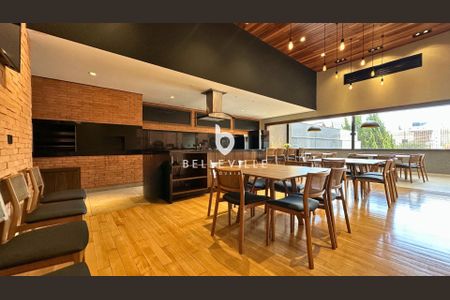 30_photo/94dce40ab5.2d3ac289e0c8b5b7-ATLAS-d7601c34-7fd0-4a76-a160-1c6be7e32fc5.jpg de apartamento à venda com 4 quartos, 225m² em Centro, Curitiba