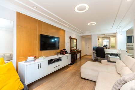 9_photo/94dce40ab5.51cc70ea1b948618-ATLAS-17ec7ab4-eac4-40ee-8898-9e2dbee06a84.jpg de apartamento à venda com 3 quartos, 102m² em Centro, Curitiba