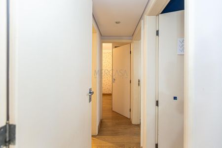 5_photo/94dce40ab5.51cc70ea1b948618-ATLAS-3cc64d9e-8ff4-424d-b034-bbb62ccd5b73.jpg de apartamento à venda com 3 quartos, 102m² em Centro, Curitiba