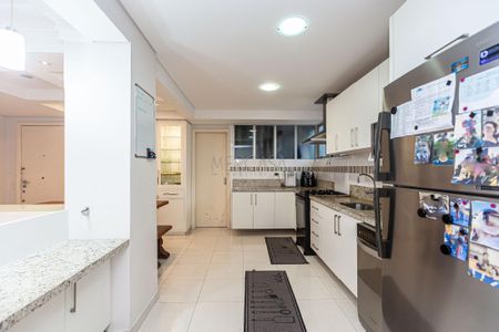 11_photo/94dce40ab5.51cc70ea1b948618-ATLAS-cbb99d80-9dbd-4971-9737-c0e5c01f2bd4.jpg de apartamento à venda com 3 quartos, 102m² em Centro, Curitiba