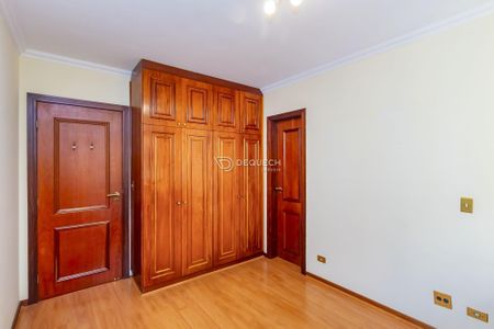 9_photo/94dce40ab5.6a7071303d858c4e-ATLAS-33c9c890-00c8-4bee-80da-ffcd1822f5e9.jpg de apartamento à venda com 4 quartos, 225m² em Centro, Curitiba