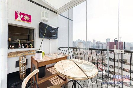 9_photo/94dce40acb.ad63520e8b84a85d-ATLAS-a22f3ba3-e536-4e4c-a4da-65116075b669.jpg de apartamento à venda com 2 quartos, 93m² em Centro, Curitiba