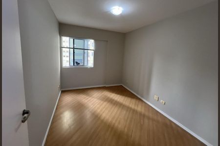 9_photo/94dce40acb.b2c09aea477bf261-ATLAS-1fec2aab-5b86-43a3-8d18-80eaa1247c1f.jpg de apartamento para alugar com 1 quarto, 49m² em Centro, Curitiba